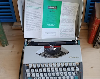 Typewriter-machine a écrire - Olympia Splendide deLuxe + valise, like new