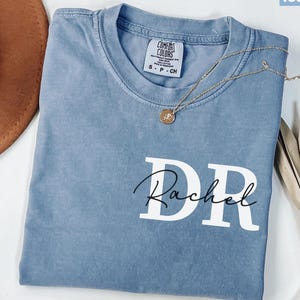 Custom Doctor Shirt, Personalized Doctor Sweatshirt, Medical Student Shirt, New Doctor Gift, Doctor Appreciation Gift With Name, Custom Gift