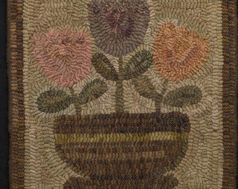 Folk Art Primitive Rug Hooking Pattern-Tulip Trio