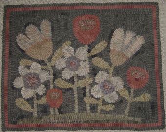 Primitive Rug Hooking Pattern- Garden Flowers