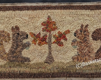 Folk Art Primitive Rug Hooking Pattern-Two Squirrels