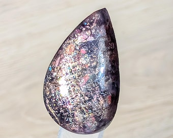 1 Piece of Bloodshot Iolite Oval Round Flat Back Gemstone Cabochon wire wrapping Jewelry Pendant setting macrame jewelry metalsmith supplies