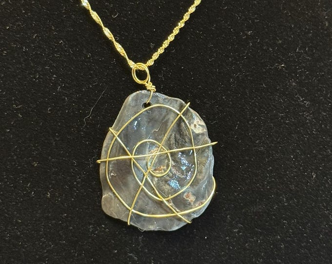 18" 14K Gold over Sterling Silver Twist Chain necklace with grey shell wrapped in wire