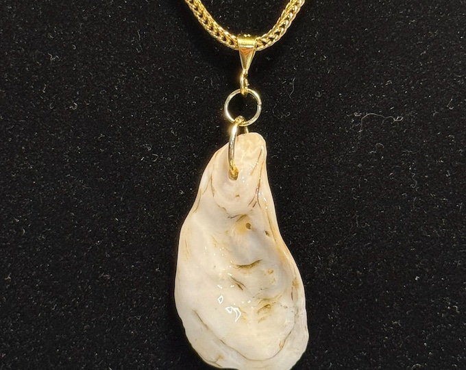 18" 18K Gold over brass Wheat Chain necklace with white shell