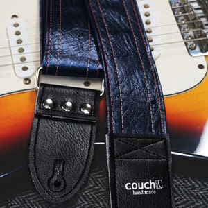Vinyl guitar strap shop