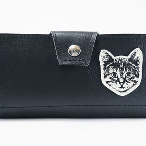 El gato negro mujer cartera larga- sostiene chequera, teléfono, cambio, reciboscon bolsa de la cremallera, cuero vegano, hecho a mano