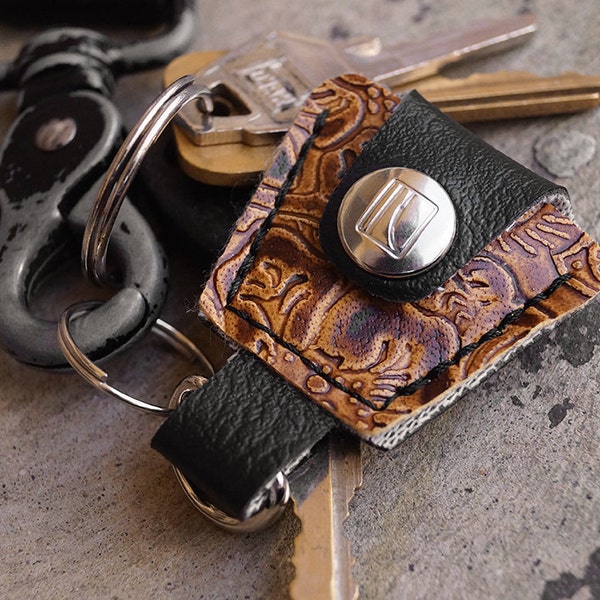 Western Guitar Pick Holder Keychain - Made of Recycled Vinyl
