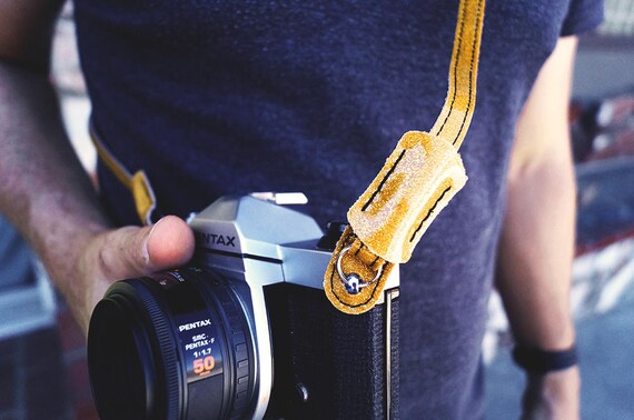 Leica Entfernungsmesser Herren : Gold funkeln slim kamera gurt leica vegan auch in blau etsy