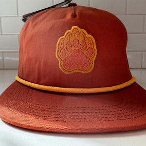 Retro Grizzly Bear Paw Felt Patch - Snapback Rope Hat