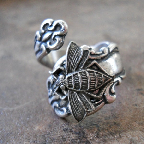 Bee Spoon Ring in Silver,*** The ORIGINAL Exclusive Design Only by Enchanted Lockets