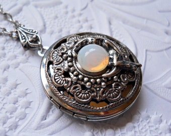 NEW Luna Goddess Locket, Moon Locket, Silver Moon Locket, Moon Goddess Locket