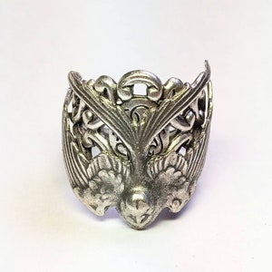 Soaring Bird Ring, Soaring Barn Swallow,  EXCLUSIVE DESIGN by Enchanted Lockets