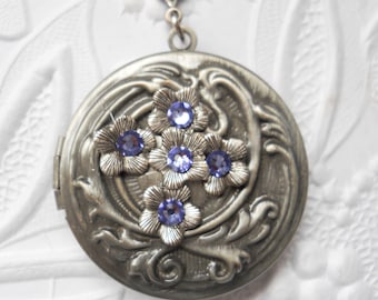 Lavendar Garden Locket in Antiqued Silver, Flower Locket Exclusive Design by Enchanted Lockets