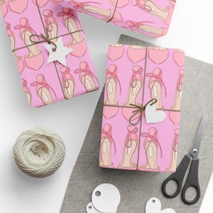 Carta da regalo con tacchi rosa per compleanni, festività e occasioni speciali, carta di alta qualità, finitura lucida o opaca,