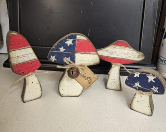 Americana Mushrooms set of 4, shelf sitters, tiered tray