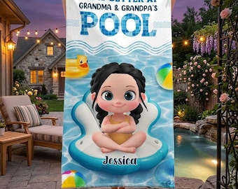 Telo piscina personalizzato per nonna e nonno, telo mare personalizzato per bambini, la vita è più bella in piscina, regalo estivo, accessorio per feste in piscina