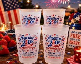 Gepersonaliseerde Amerika 250e verjaardag feestbekers, familienaam Amerikaanse semiquincentennial stadionbekers, patriottisch 4 juli 2026 BBQ-glaswerk