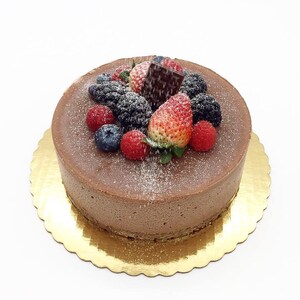 Chocolate Soufflé Cake (Organic, Raw, Vegan, Paleo, Gluten-Free, Dairy-Free, Sugar-Free) ***Los Angeles area ONLY***