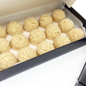Coconut Macaroons (Organic, Raw, Vegan, Gluten-Free, Dairy-Free, Refined Sugar-Free) Ships to ALL U.S. States