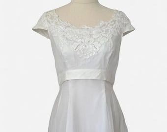 Stunning Vintage 1950s chiffon, tulle and taffeta wedding dress