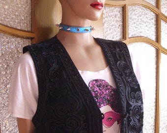 Small Black Ribbon Embellished Vest