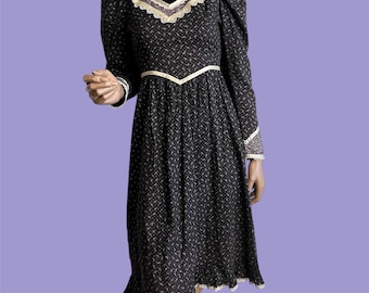 XS Gunne Sax Blue Floral Prairie Dress