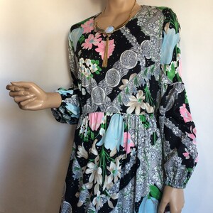 60s Floral Maxi Dress image 3