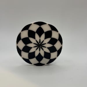 Beautifully Patterned Optical Coaster