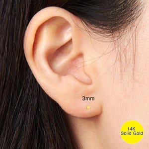14k Solid Gold,Flat Stud Earring, Minimalist piercing,everyday jewelry,cartilage,helix,tragus,conch,lobe,Hypoallergenic,Simple Piercing,21G