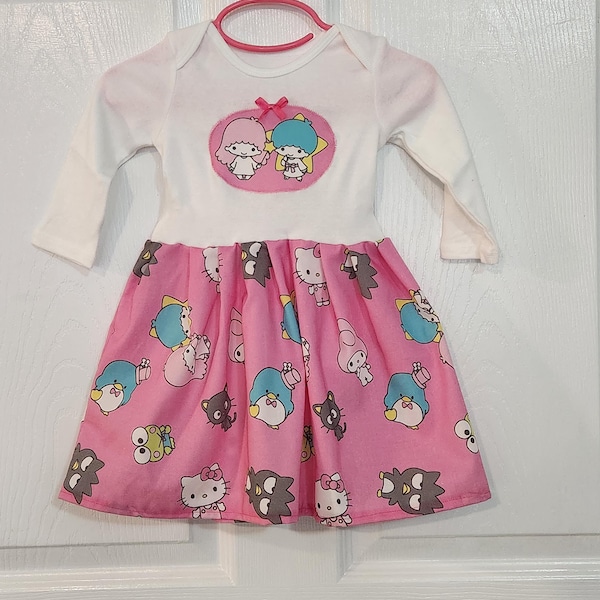 Size 3-6 Months Little Twin Stars Hello Kitty Long Sleeve Onesie Dress