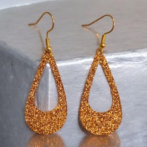 Orecchini in carta glitterata fine accessori moda serali