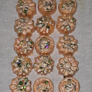 15 Pack small flower picky pads
