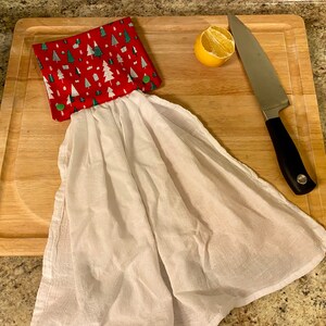 Christmas Tree Towel/Hand Towel/Kitchen Decor/Christmas Towels/ Kitchen Towel/Tea Towels
