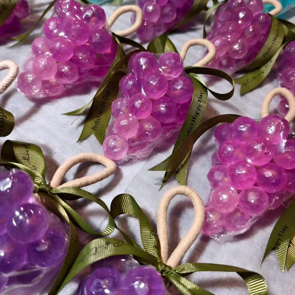 Jabones artesanales racimo uva - Etsy México