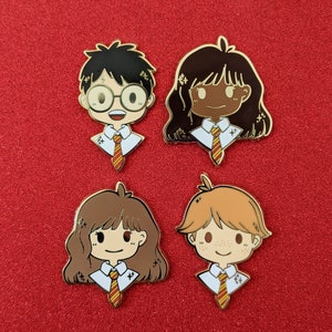 Das goldene Trio - Emaille Pins