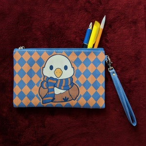 School of Magic Eagle House - Accessory and Cosmetic Wristlet Bag