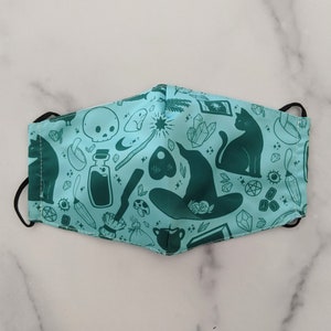 Green Basic Witch Anti-Dust Face Masks (Non-Medical) with Pocket and Charcoal Filter