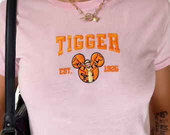 Camiseta bordada con los personajes de "Winnie the Pooh" – Igor, Pooh, Piglet, Tigger – Bonita camiseta de Disney para adultos