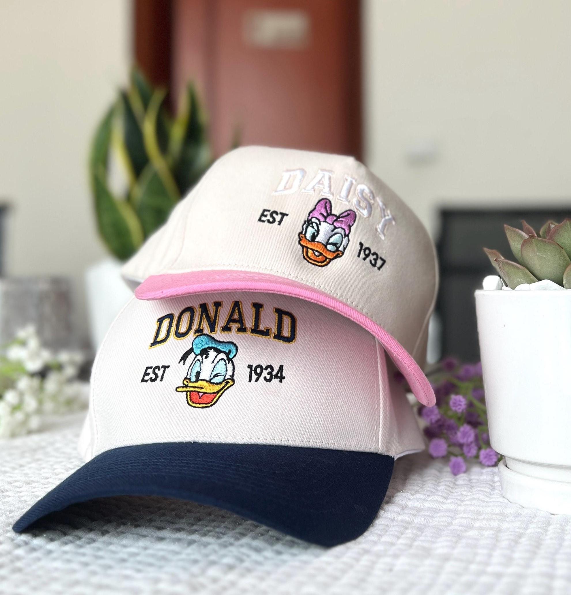Vintage Daisy Duck Hat - Etsy