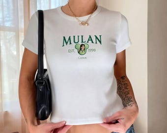 Camiseta infantil de princesas bordada a medida – Ariel, Bella, Elsa, Moana y más – Top corto personalizado de princesas Disney