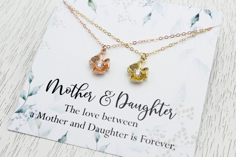 GOLD MOTHER AND CHILD NECKLACE PENDANT W//CZ STONE
