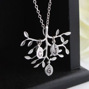 Personalized jewelry - " Family Tree " - Sterling silver necklace, Valentine's day gift, Mother, Anniversary Gift