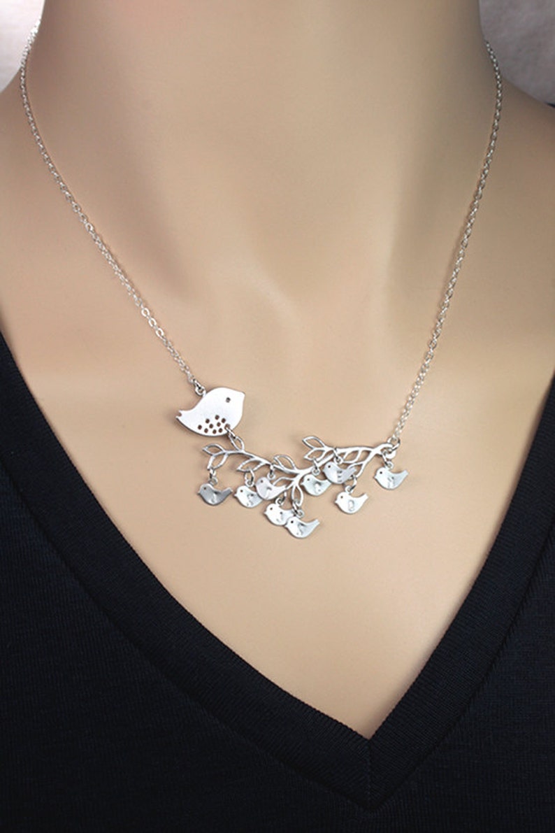 Monogram Baby Bird Necklace Wedding Gift for Mother or Grandmother Bird Charm Personalized Initial Necklace for Mother Family Tree