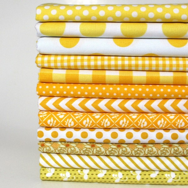 Yellow Cotton Mixers & Blenders - 12 Pc Fat Quarter Bundle