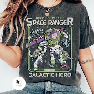 Camiseta vintage de Buzz Lightyear, guardián espacial, camiseta retro de héroe galáctico de los 90, camiseta de la película de juguetes de 1998, ropa clásica de Space Ranger Spin imagen 3