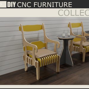 Puede incluir: Colección 1 de muebles CNC DIY. Dos sillas de madera con respaldos y cojines amarillos, y una pequeña mesa auxiliar. Las sillas tienen un diseño único y moderno. La imagen también incluye el texto "SVG, DXF, DAE, PNG".