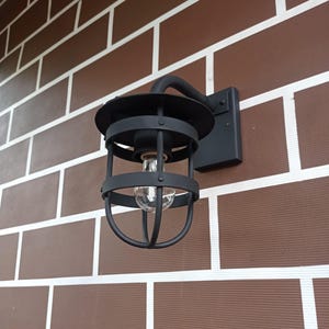 Forged Lamp Wall Mounted Forged Lamp Outdoor Rustic Light Black Metal Lantern for Porch Patio Decor Housewarming Gift Outdoor Wall Lantern