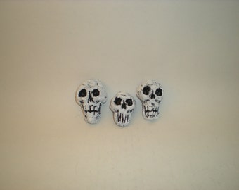 Skull magnets Hand Recycled Paper Mache Magnets Skull Art Magnets