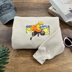 Zenitsu Embroidered Sweatshirt – Demon Slayer Anime Crewneck, Cozy Unisex Otaku Manga Gift for Fans and Friends – EKNYA157