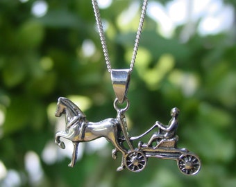 Hästvagnshänge i sterlingsilver - Ryttarhalsband